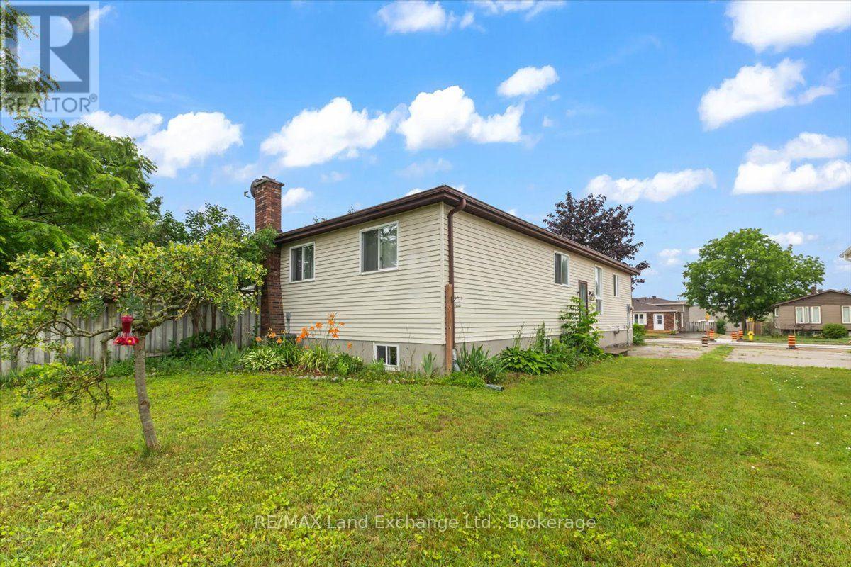 283 Bricker Street, Saugeen Shores, Ontario  N0H 2C1 - Photo 24 - X13513470