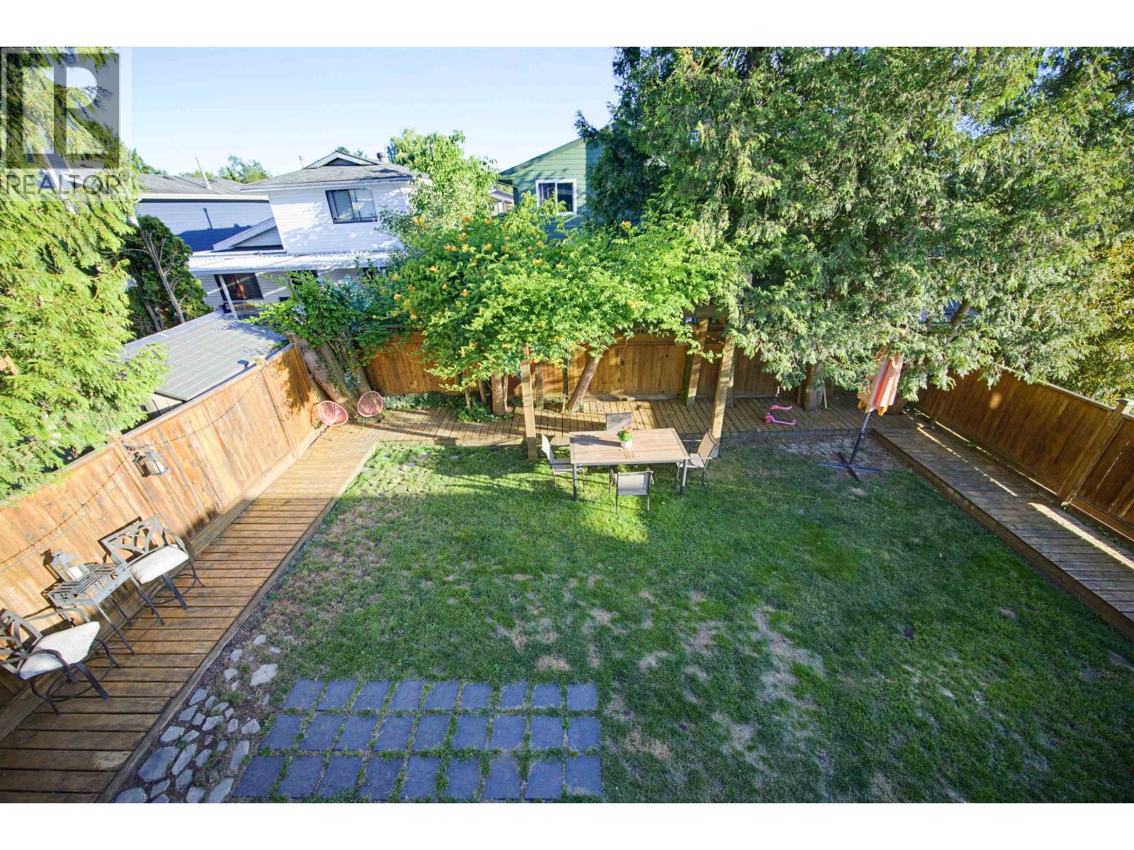 Listing image 27