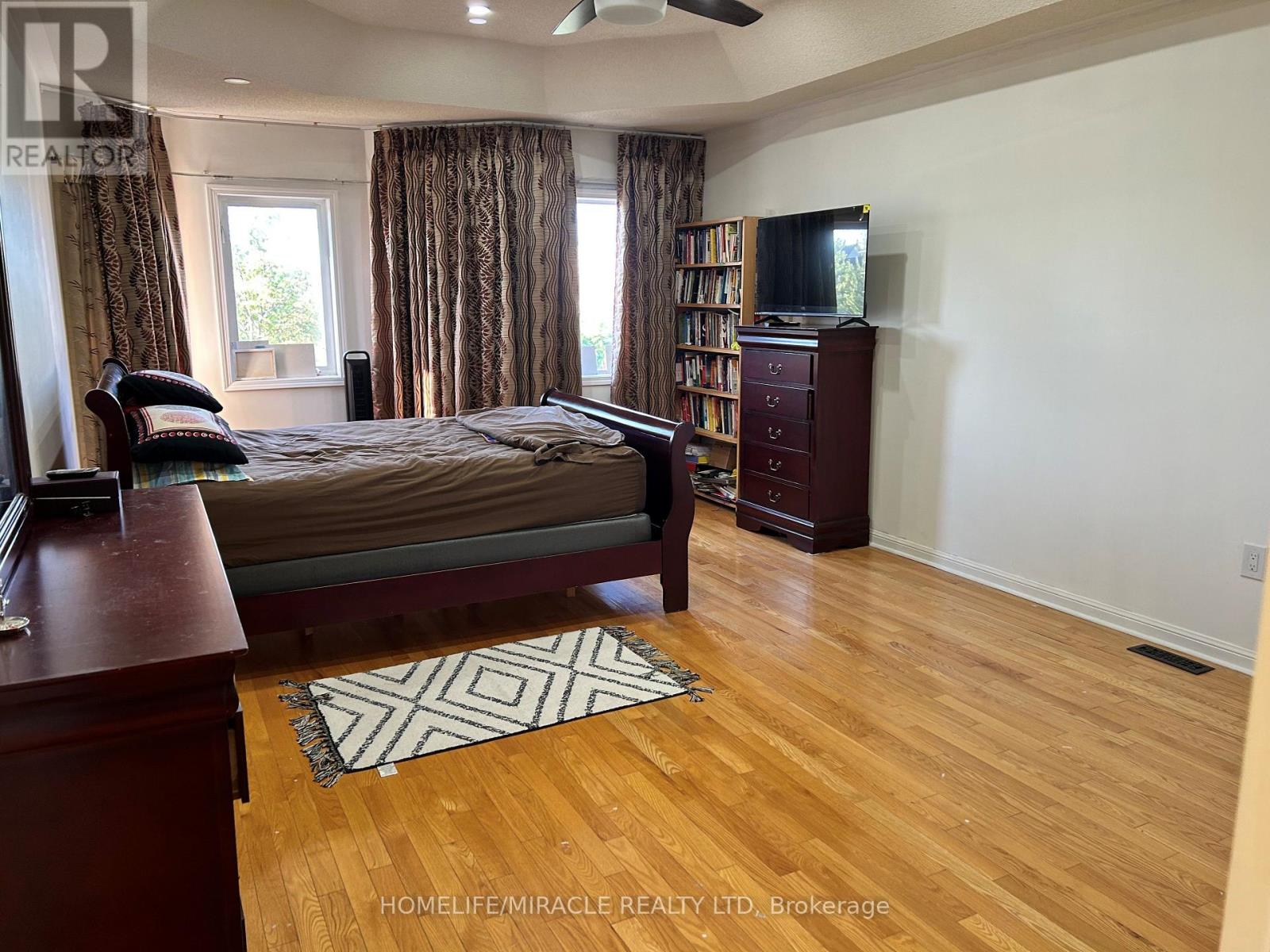 83 Cornell Park Avenue, Markham, Ontario  L6B 1B6 - Photo 7 - N13557404