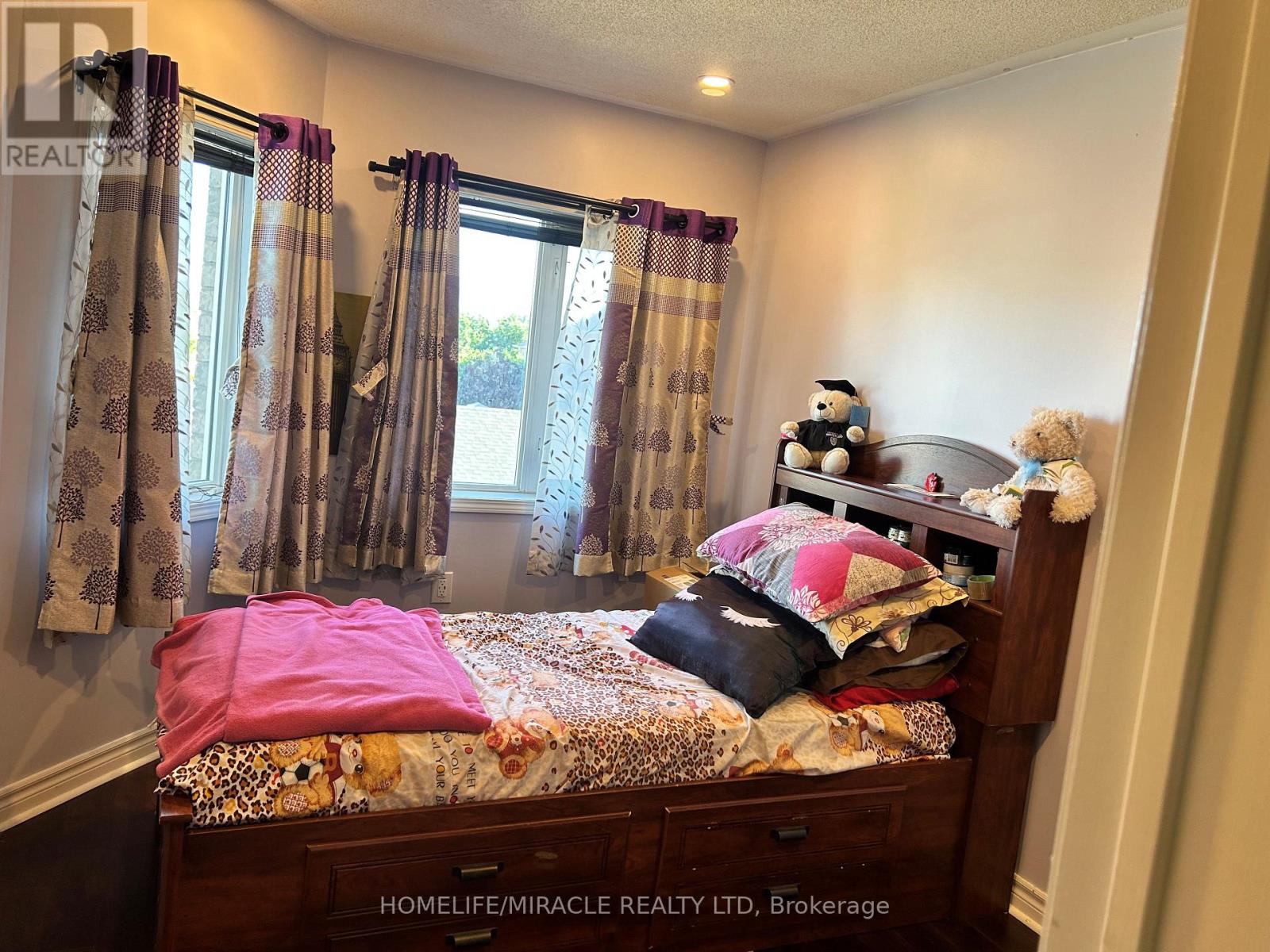 83 Cornell Park Avenue, Markham, Ontario  L6B 1B6 - Photo 9 - N13557404