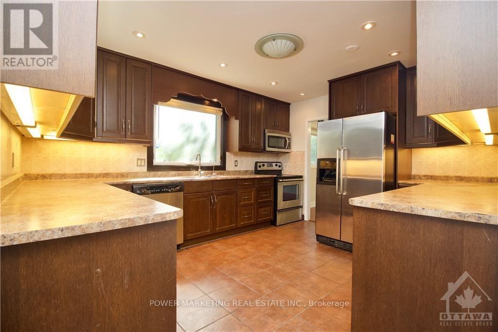 58 Aero Drive, Ottawa, Ontario  K2H 5E4 - Photo 6 - X13557352