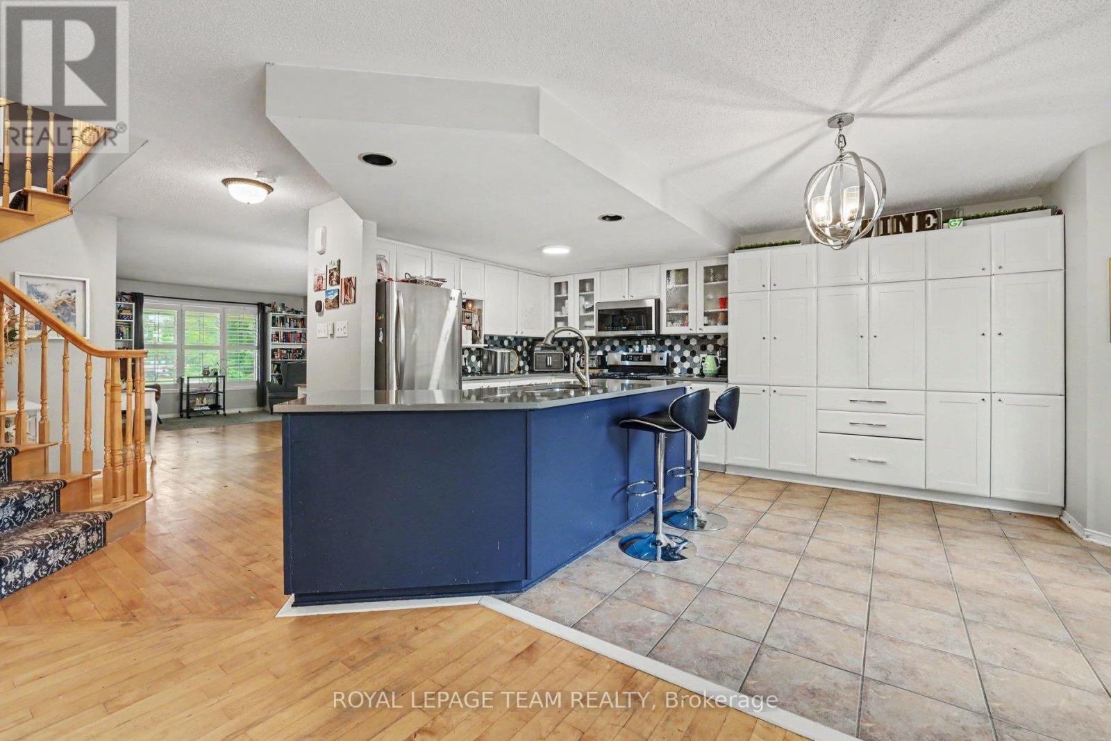 141 Grassy Plains Drive, Ottawa, Ontario  K2M 2R6 - Photo 12 - X13557380
