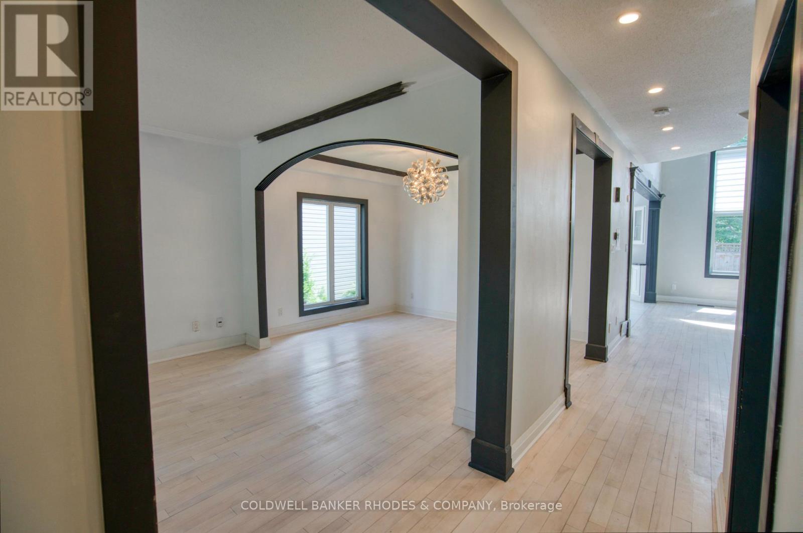 32 Catterick Crescent, Ottawa, Ontario  K2K 3M5 - Photo 3 - X13557418