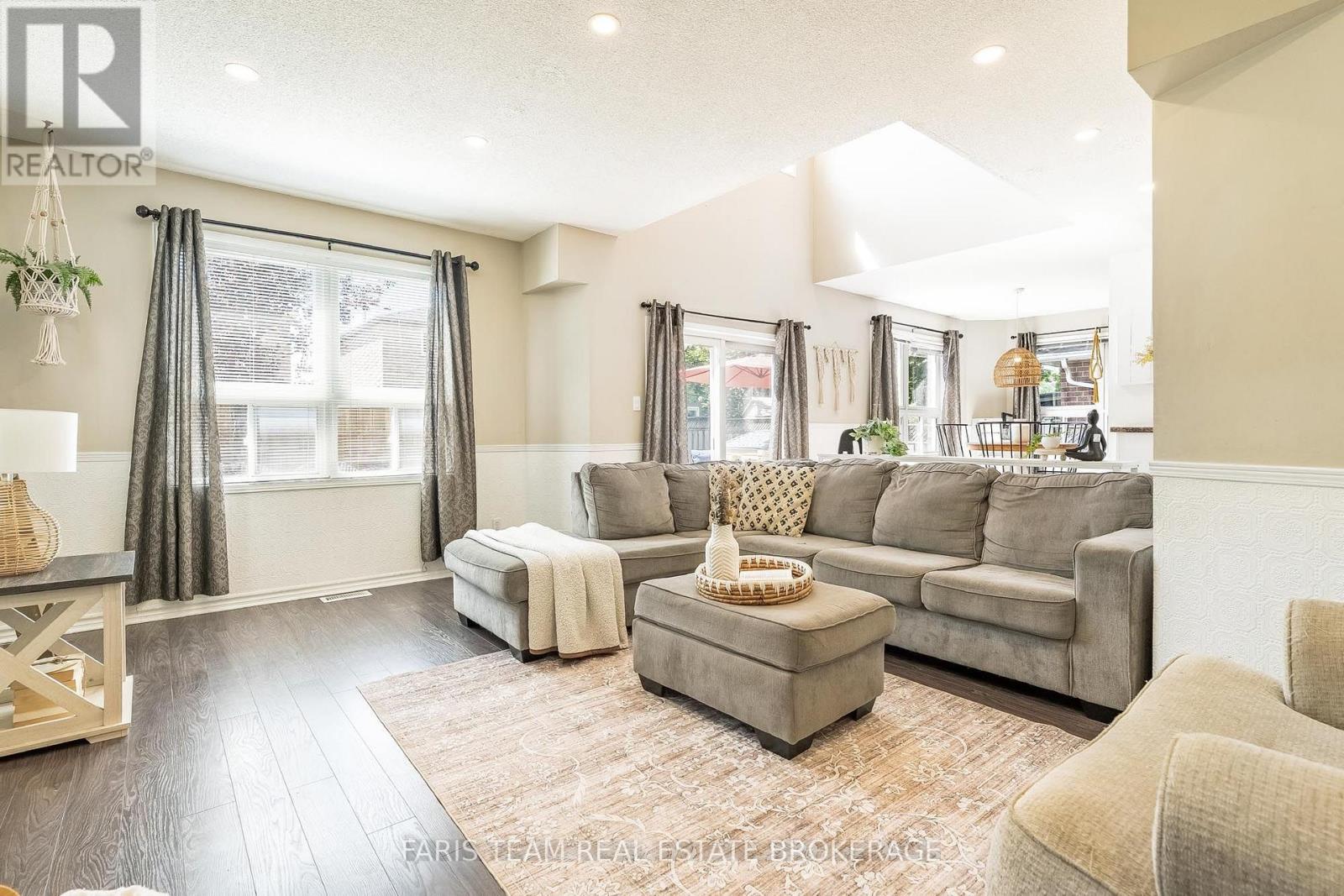 359 Cundles Road W, Barrie, Ontario  L4N 7C8 - Photo 15 - S13557298
