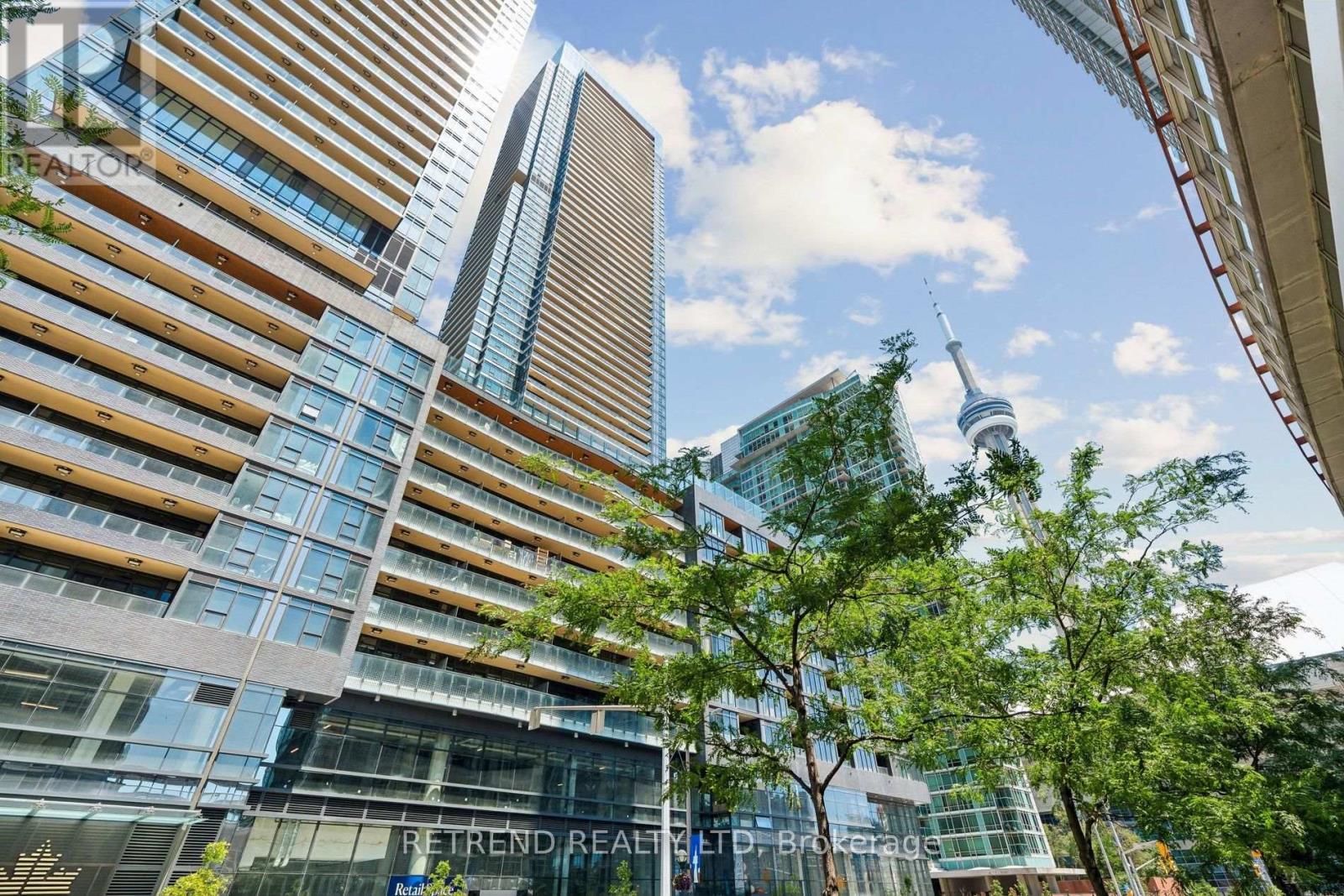 3207 - 3 Concord Cityplace Way, Toronto, Ontario  M5V 0X3 - Photo 2 - C13555806