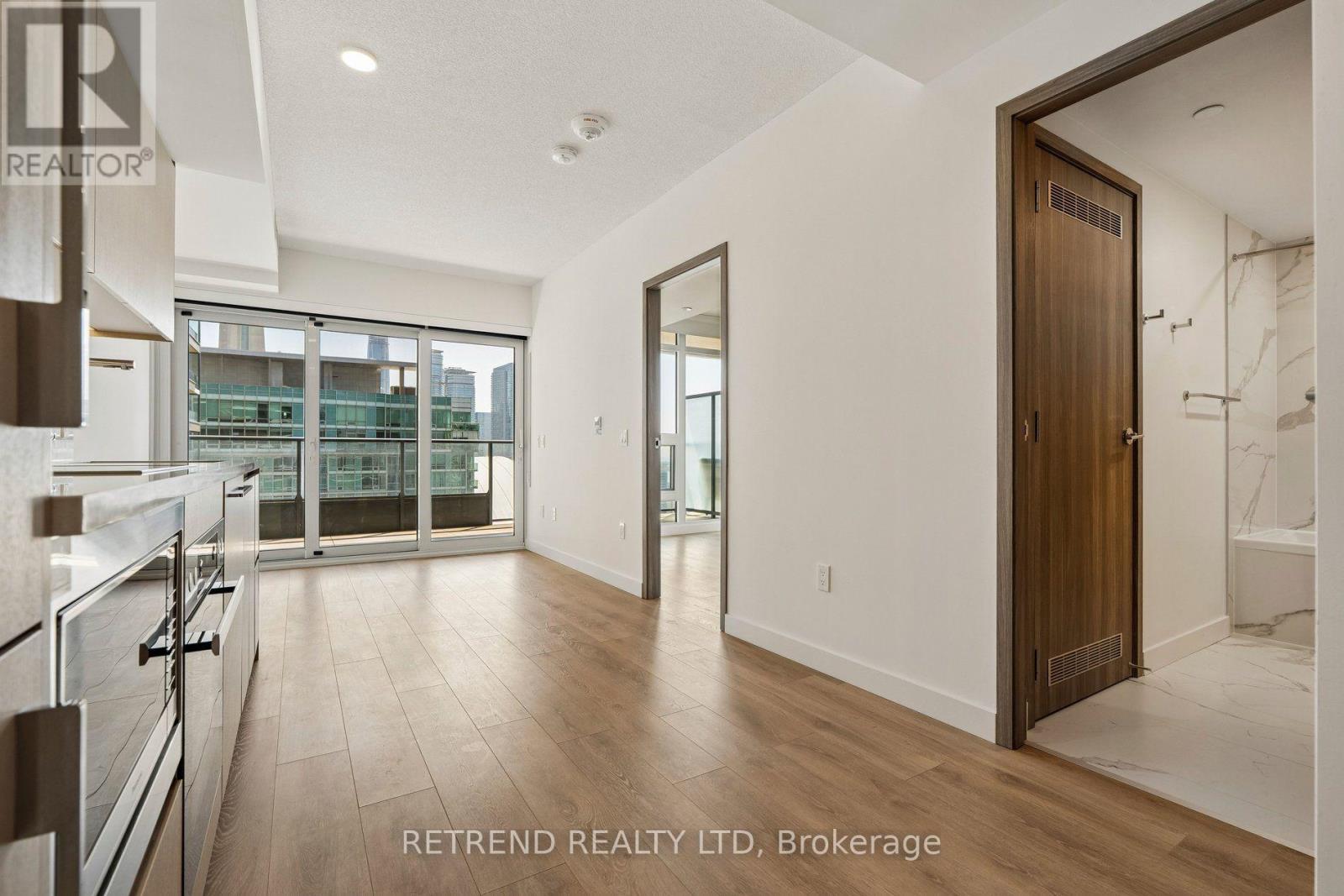 3207 - 3 Concord Cityplace Way, Toronto, Ontario  M5V 0X3 - Photo 9 - C13555806