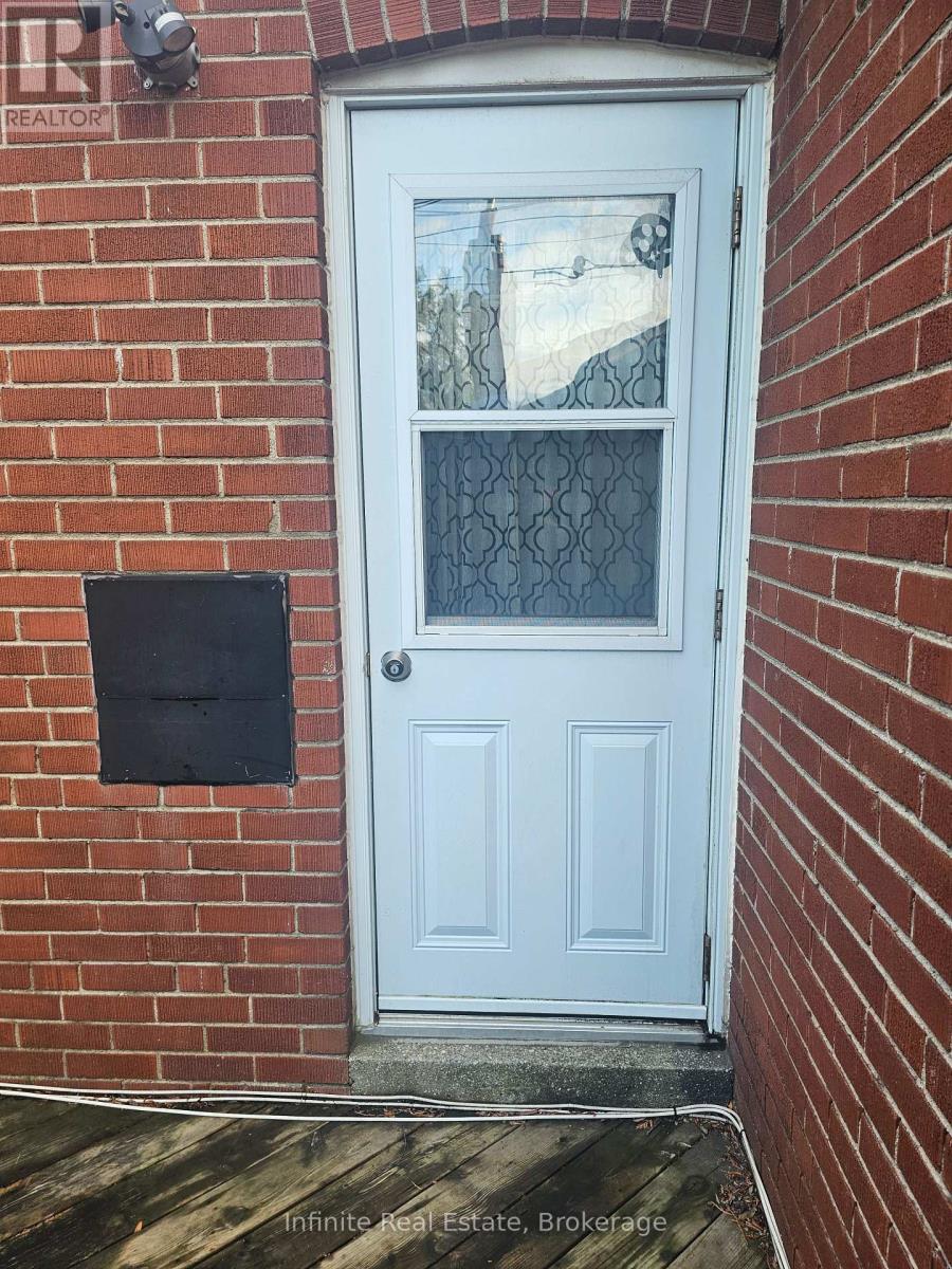 1 Leduc Drive, Toronto, Ontario  M9W 2A6 - Photo 2 - W13557290