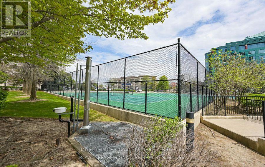 923 - 25 Kingsbridge Garden Circle, Mississauga, Ontario  L5R 4B1 - Photo 17 - W13557372