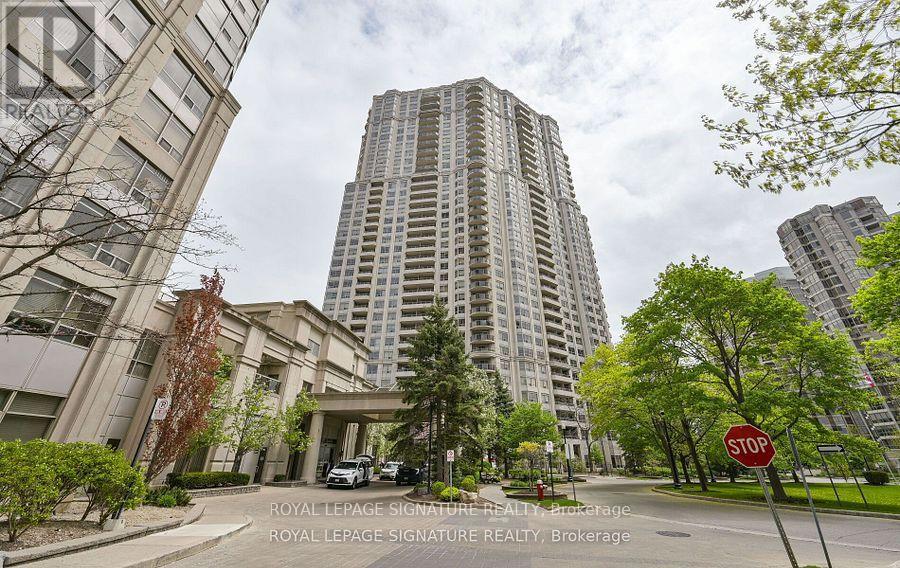 923 - 25 Kingsbridge Garden Circle, Mississauga, Ontario  L5R 4B1 - Photo 2 - W13557372
