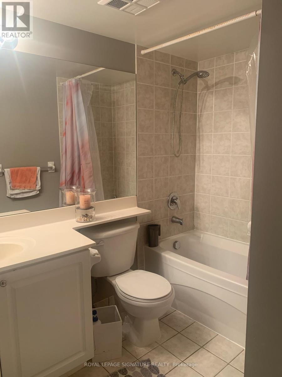923 - 25 Kingsbridge Garden Circle, Mississauga, Ontario  L5R 4B1 - Photo 8 - W13557372
