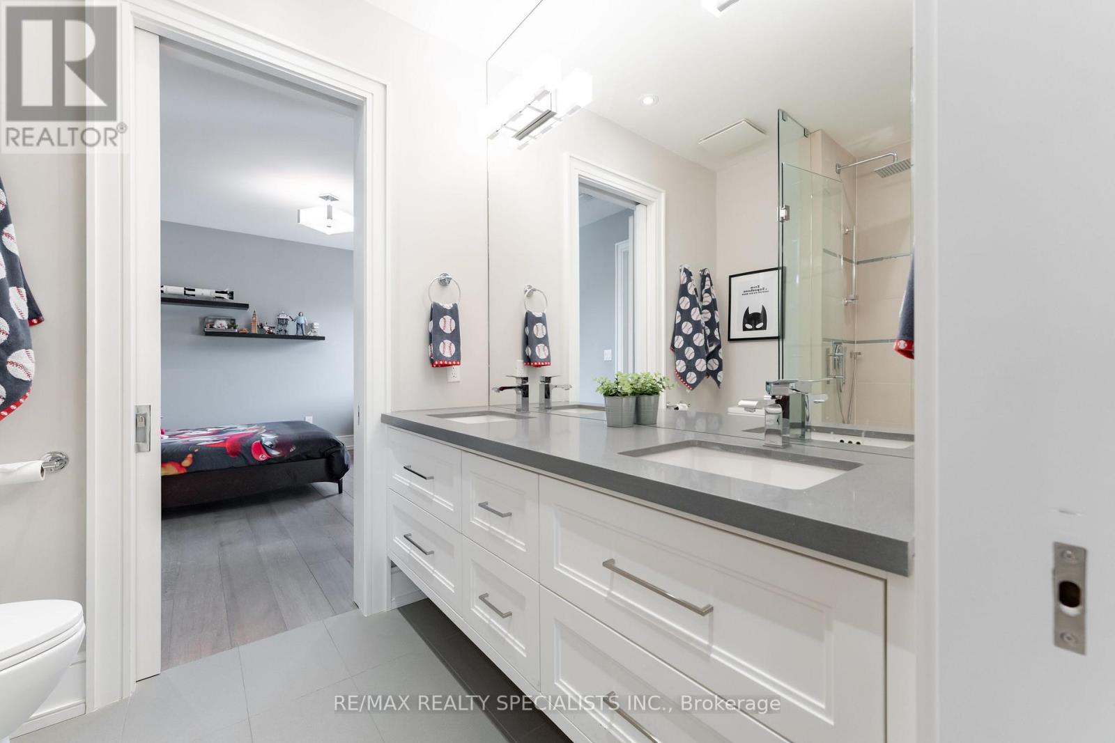 18 Florence Drive, Oakville, Ontario  L6K 1V6 - Photo 26 - W13557408
