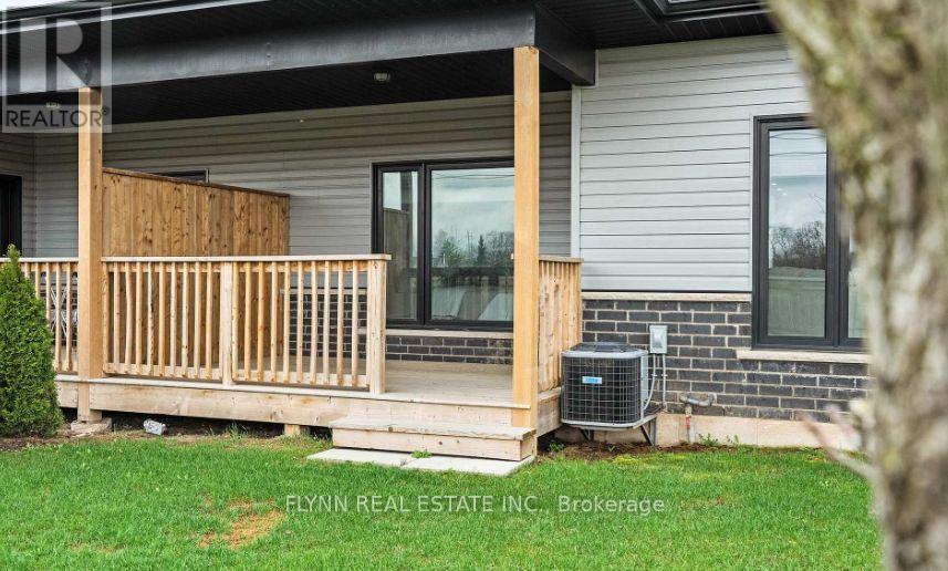 7 - 7138 Parsa Street E, Niagara Falls, Ontario  L2H 3W1 - Photo 30 - X13557338