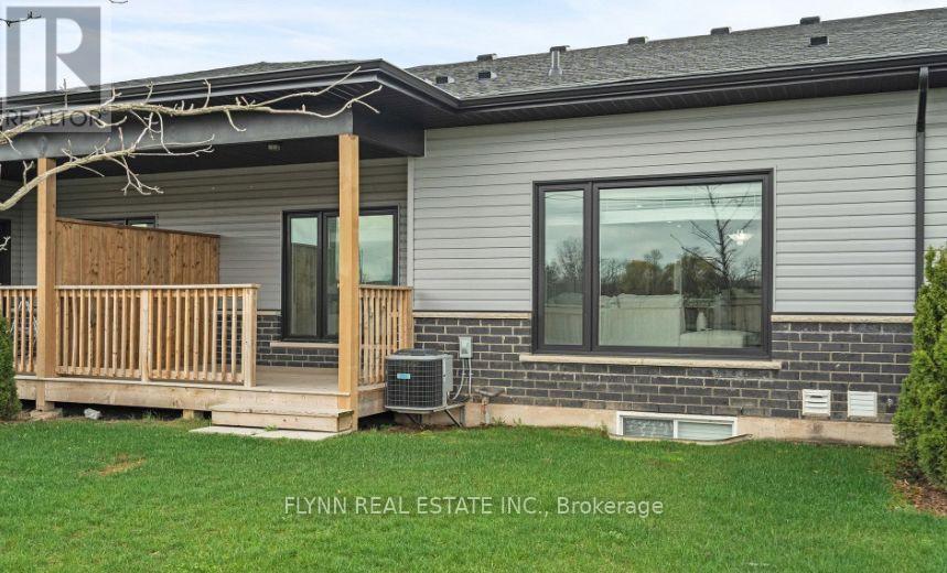 7 - 7138 Parsa Street E, Niagara Falls, Ontario  L2H 3W1 - Photo 32 - X13557338
