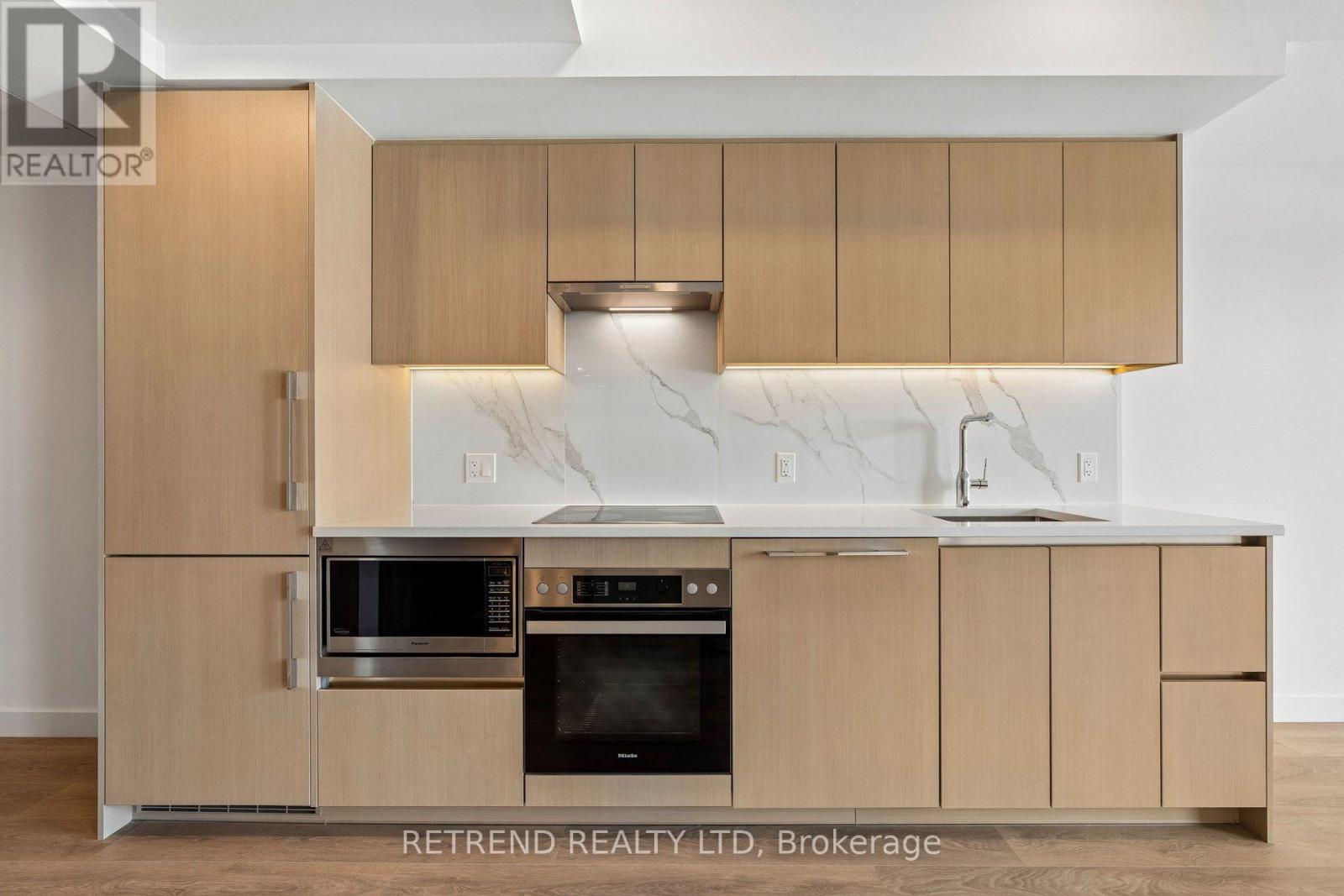3207 - 3 Concord Cityplace Way, Toronto, Ontario  M5V 0X3 - Photo 12 - C13555806