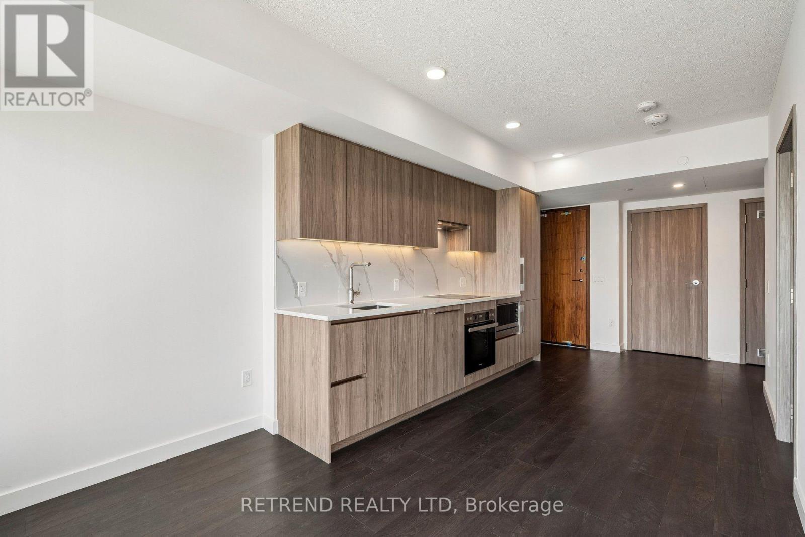3801 - 1 Concord Cityplace Way, Toronto, Ontario  M5V 0X4 - Photo 15 - C13555812