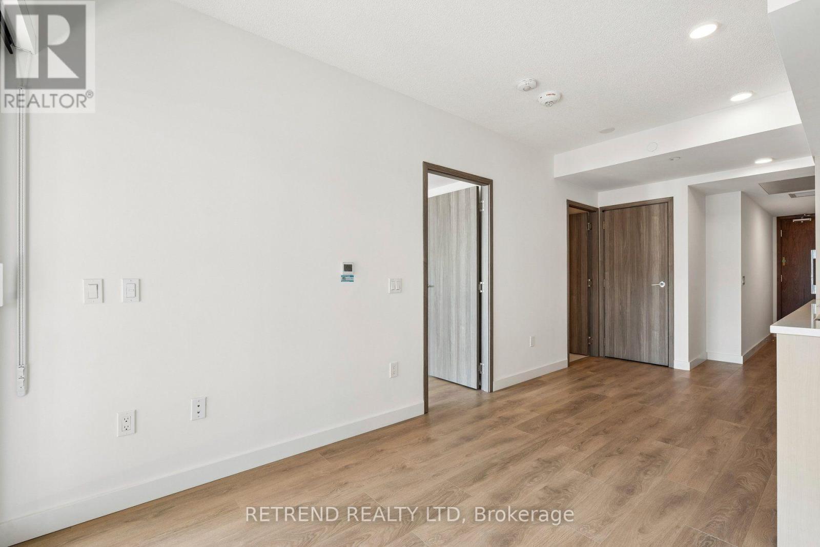 3207 - 3 Concord Cityplace Way, Toronto, Ontario  M5V 0X3 - Photo 21 - C13555806