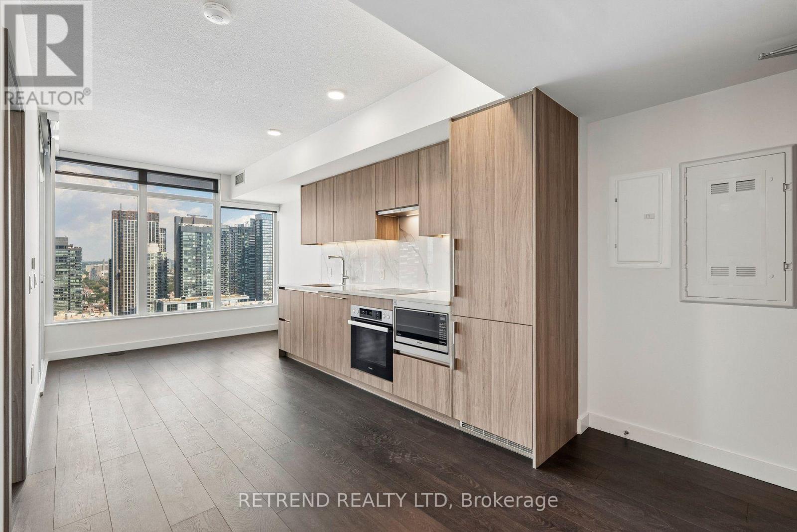 3801 - 1 Concord Cityplace Way, Toronto, Ontario  M5V 0X4 - Photo 12 - C13555812