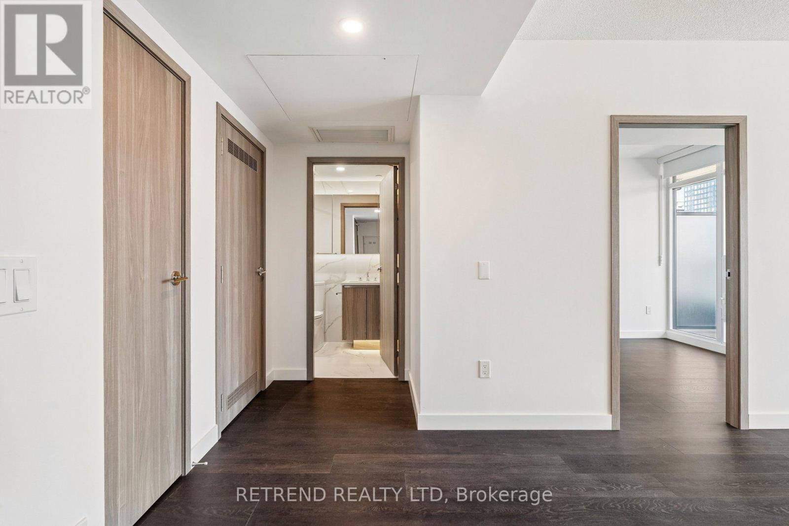 3801 - 1 Concord Cityplace Way, Toronto, Ontario  M5V 0X4 - Photo 18 - C13555812