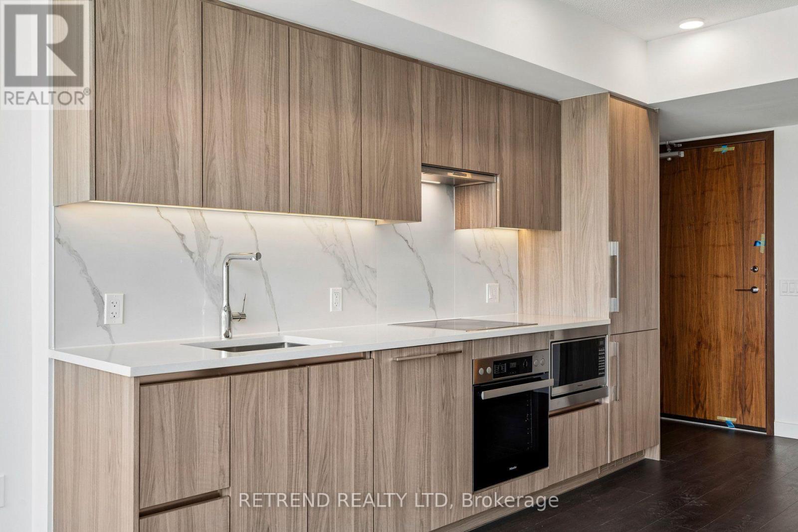 3801 - 1 Concord Cityplace Way, Toronto, Ontario  M5V 0X4 - Photo 16 - C13555812
