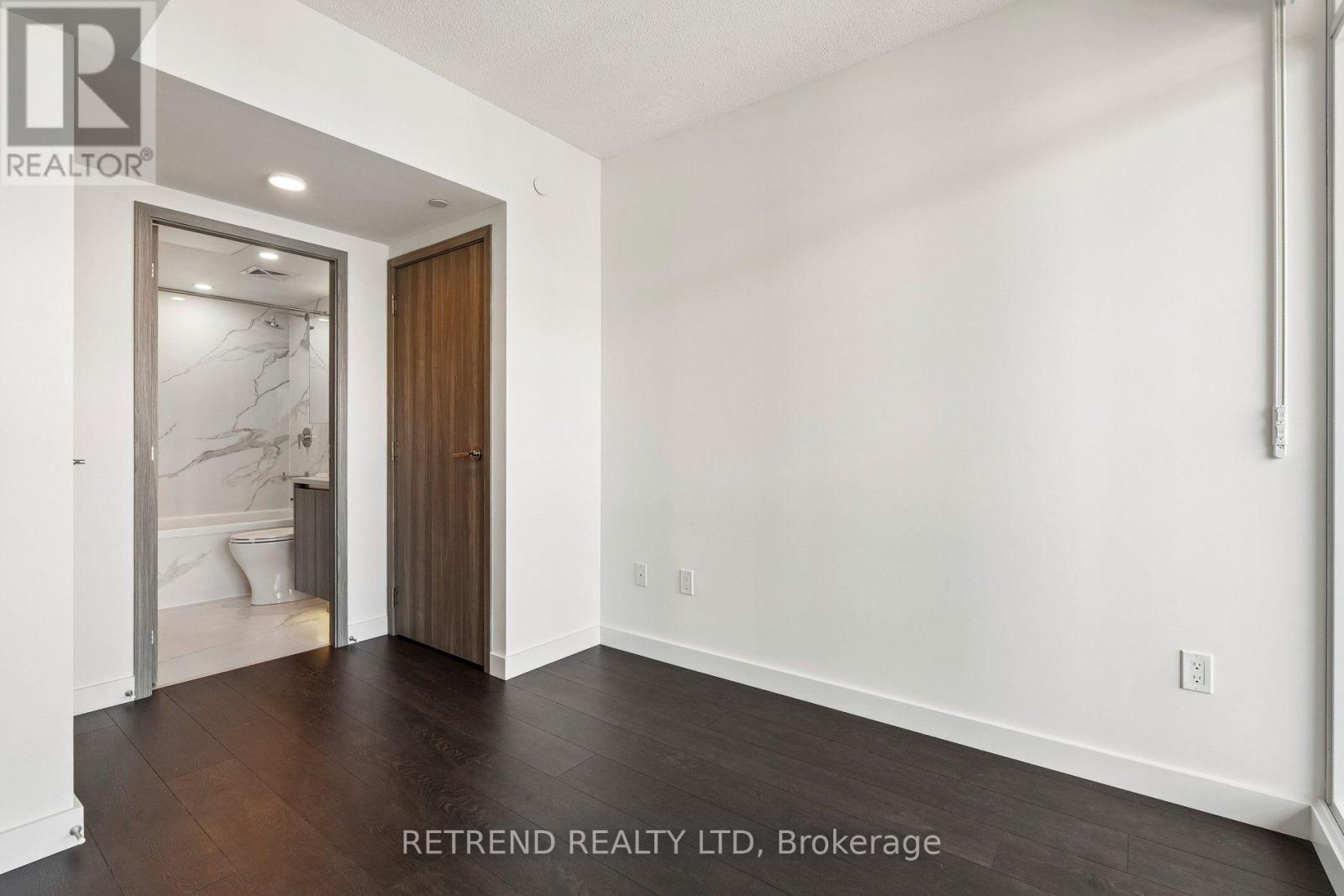 3801 - 1 Concord Cityplace Way, Toronto, Ontario  M5V 0X4 - Photo 23 - C13555812