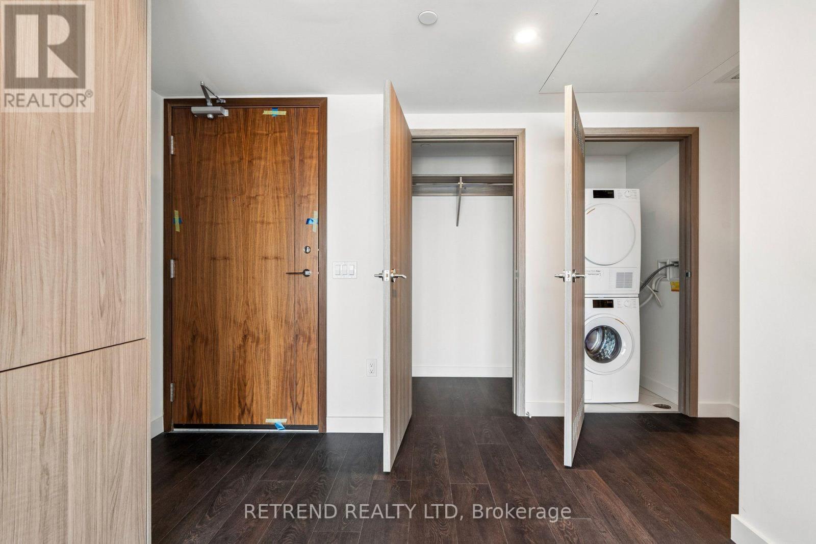3801 - 1 Concord Cityplace Way, Toronto, Ontario  M5V 0X4 - Photo 9 - C13555812