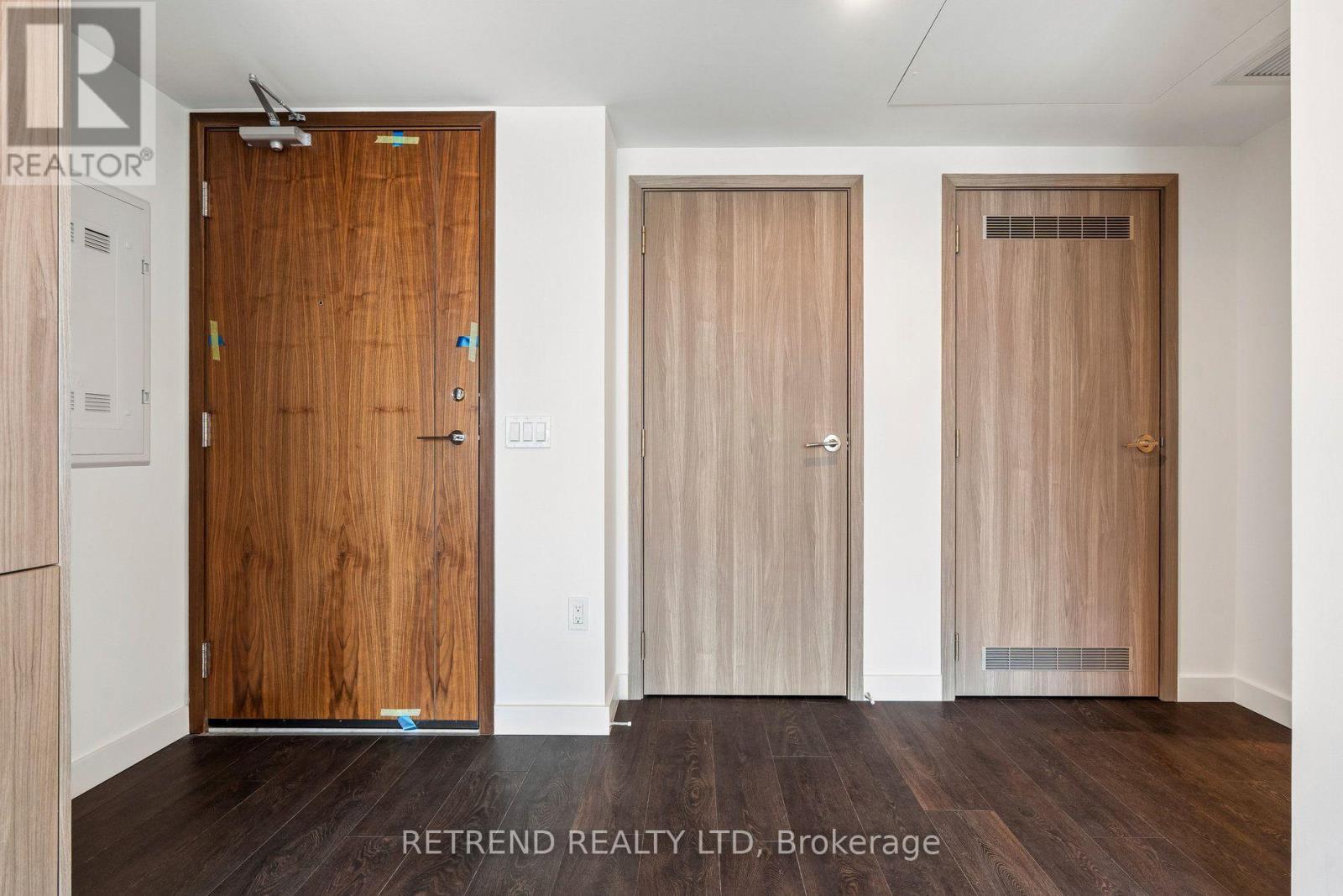 3801 - 1 Concord Cityplace Way, Toronto, Ontario  M5V 0X4 - Photo 8 - C13555812