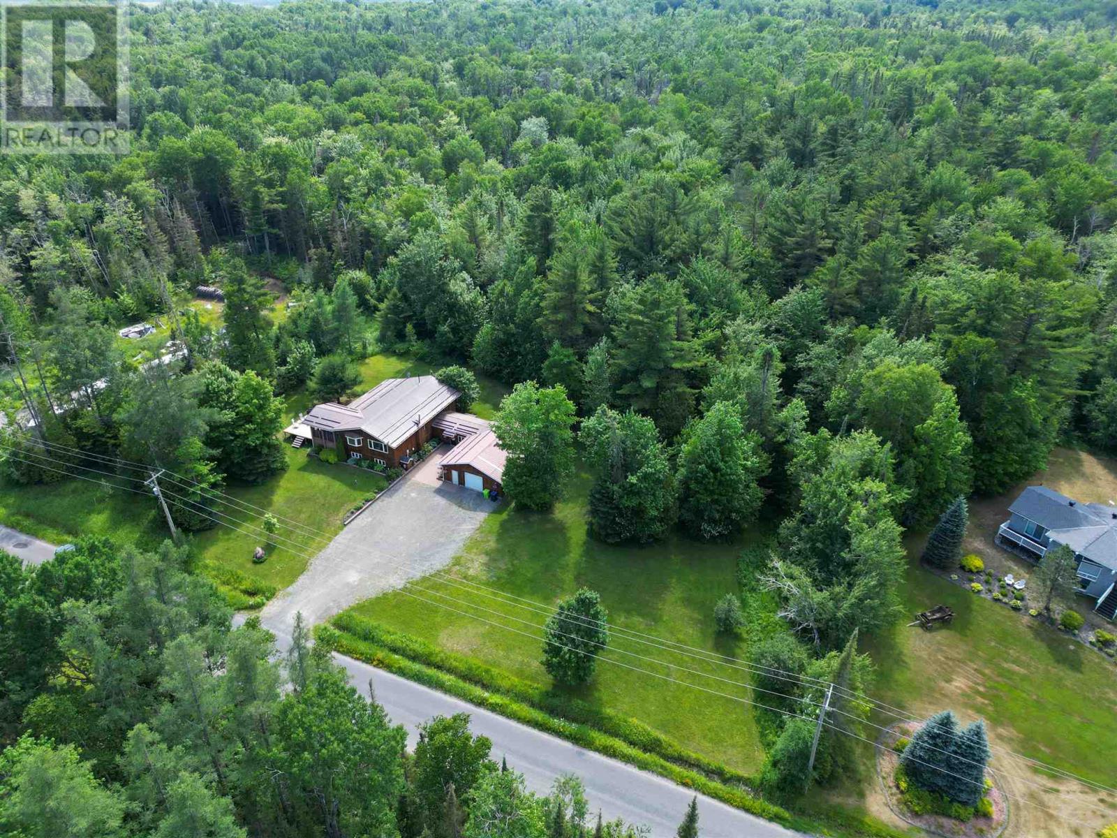 565 Walls Side Rd, Sault Ste. Marie, Ontario  P6A 6K4 - Photo 38 - SM261793