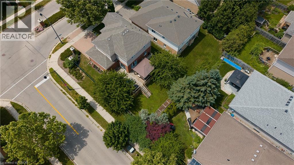 620 Munich Circle, Waterloo, Ontario  N2V 2L6 - Photo 42 - 40846048