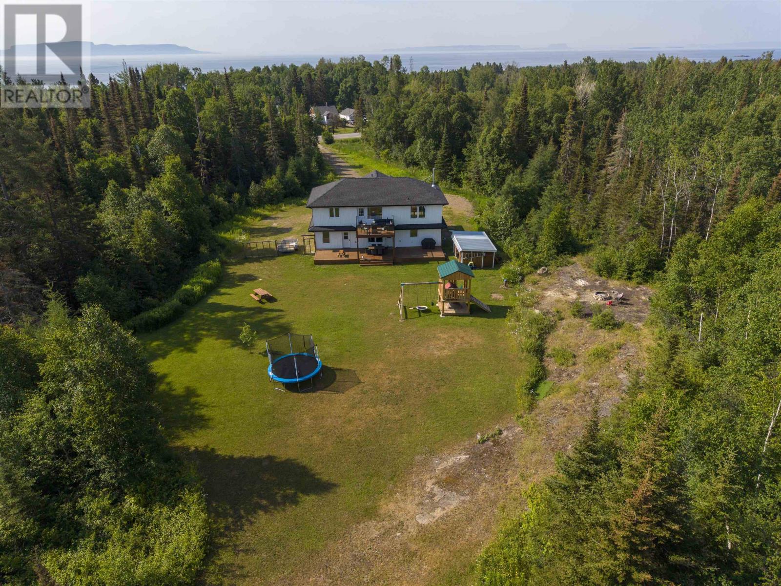 1204 Lakeshore Dr, Thunder Bay, Ontario  P7A 0S4 - Photo 49 - TB2601927