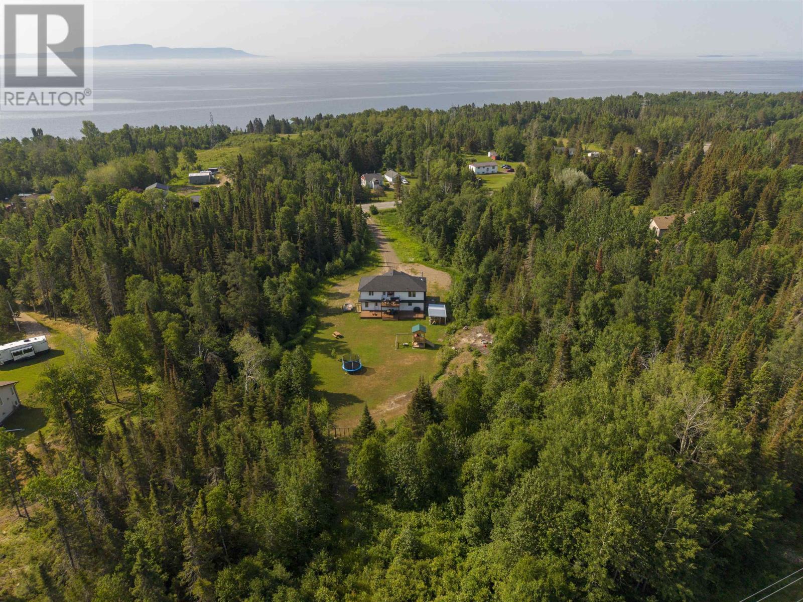 1204 Lakeshore Dr, Thunder Bay, Ontario  P7A 0S4 - Photo 50 - TB2601927