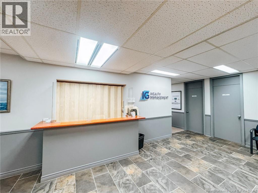 270 Douglas Avenue, Bathurst, New Brunswick  E2A 1M9 - Photo 31 - NB143938
