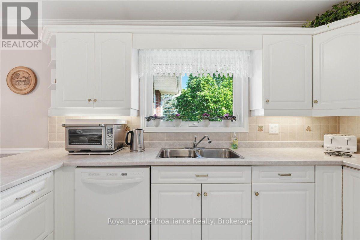 81 Old Troy Road, Tweed, Ontario  K0K 3J0 - Photo 11 - X13557610