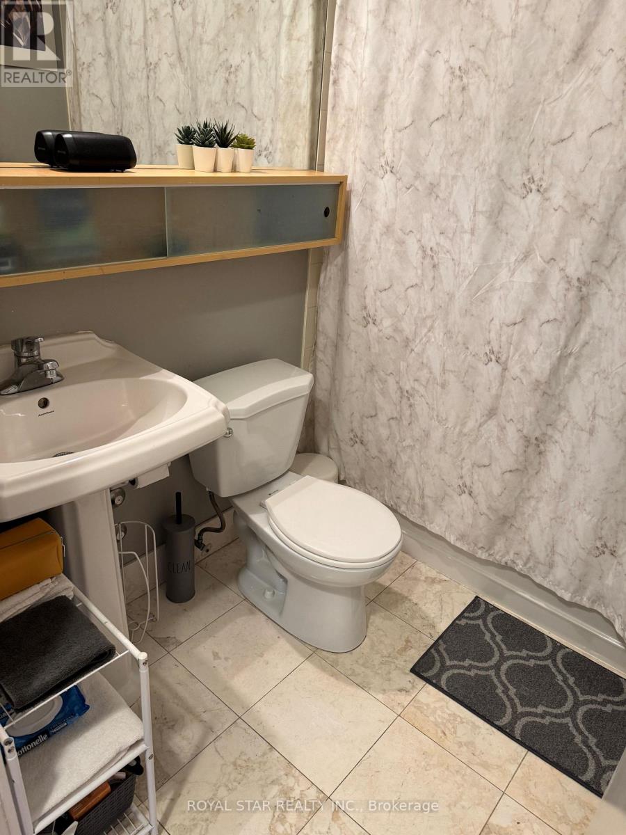 706 - 85 Bloor Street, Toronto, Ontario  M4W 0A8 - Photo 2 - C13557600