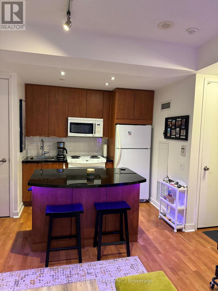 706 - 85 Bloor Street, Toronto, Ontario  M4W 0A8 - Photo 3 - C13557600