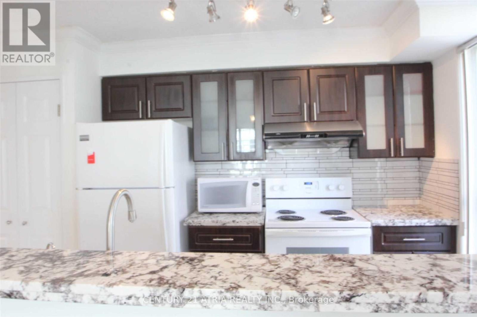 905 - 24 Wellesley Street W, Toronto, Ontario  M4Y 2X6 - Photo 5 - C13557624