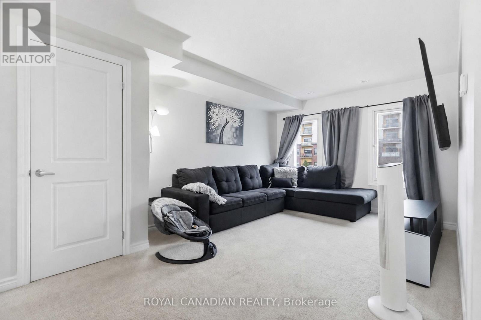 129 - 2500 Hill Rise Court, Oshawa, Ontario L1L 0M6 - Photo 7 - E13557496