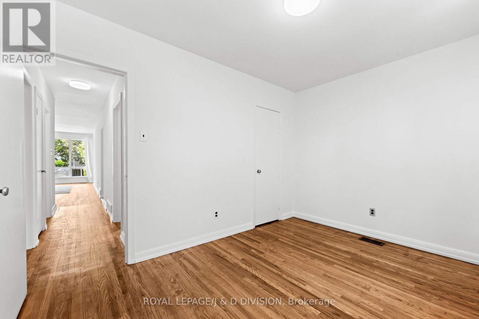 41 Clapperton Avenue, Toronto, Ontario  M1L 4K7 - Photo 16 - E13557536