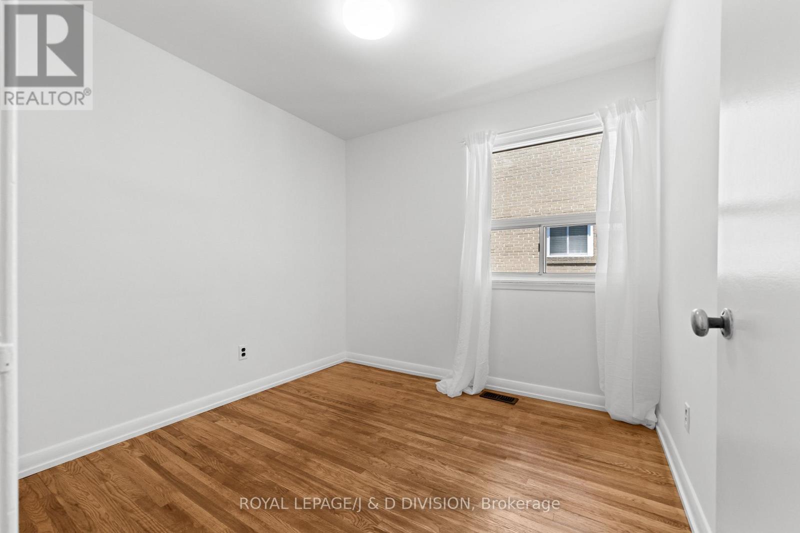 41 Clapperton Avenue, Toronto, Ontario  M1L 4K7 - Photo 21 - E13557536