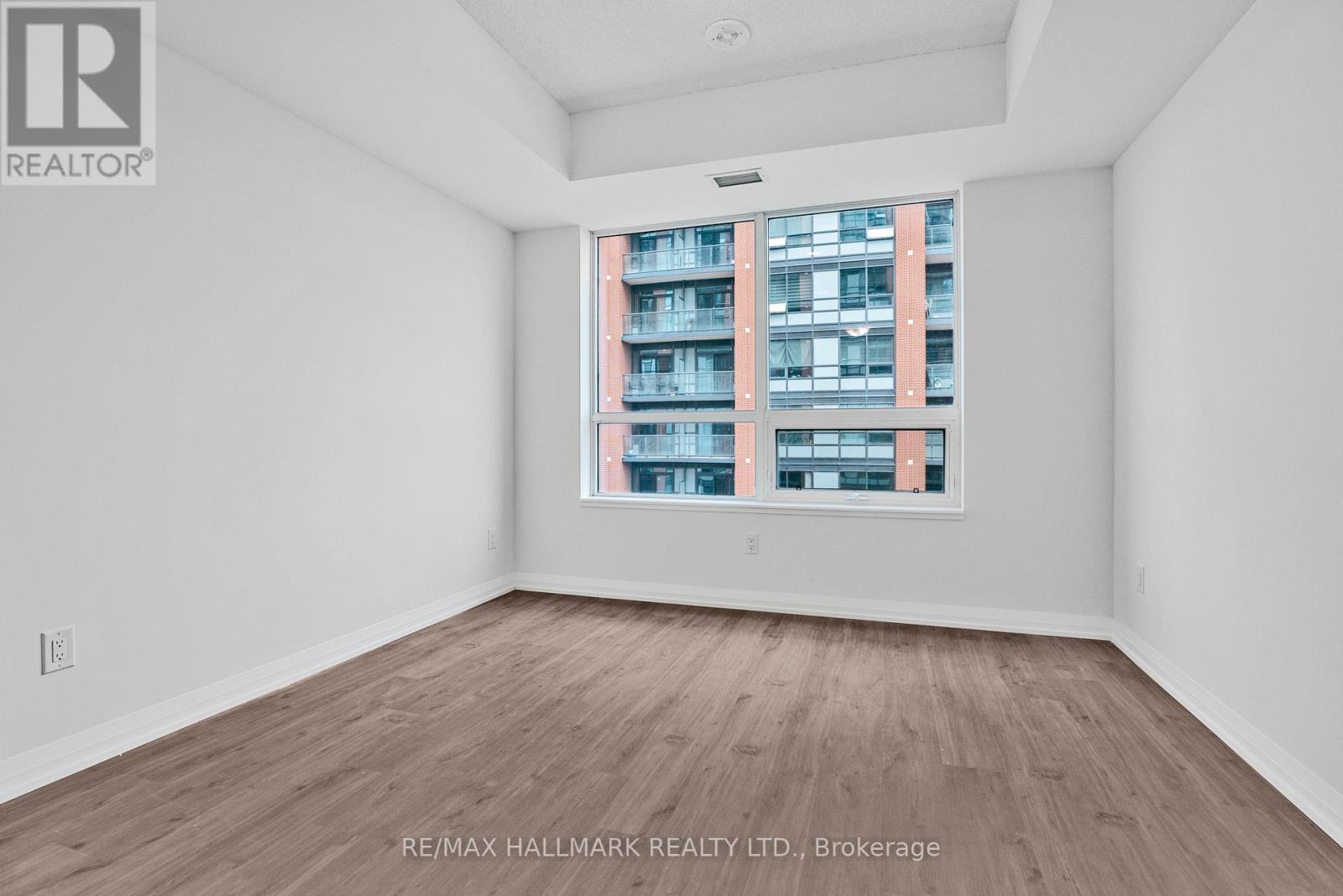 2207 - 3260 Sheppard Avenue E, Toronto, Ontario M1T 0B5 - Photo 6 - E13557596