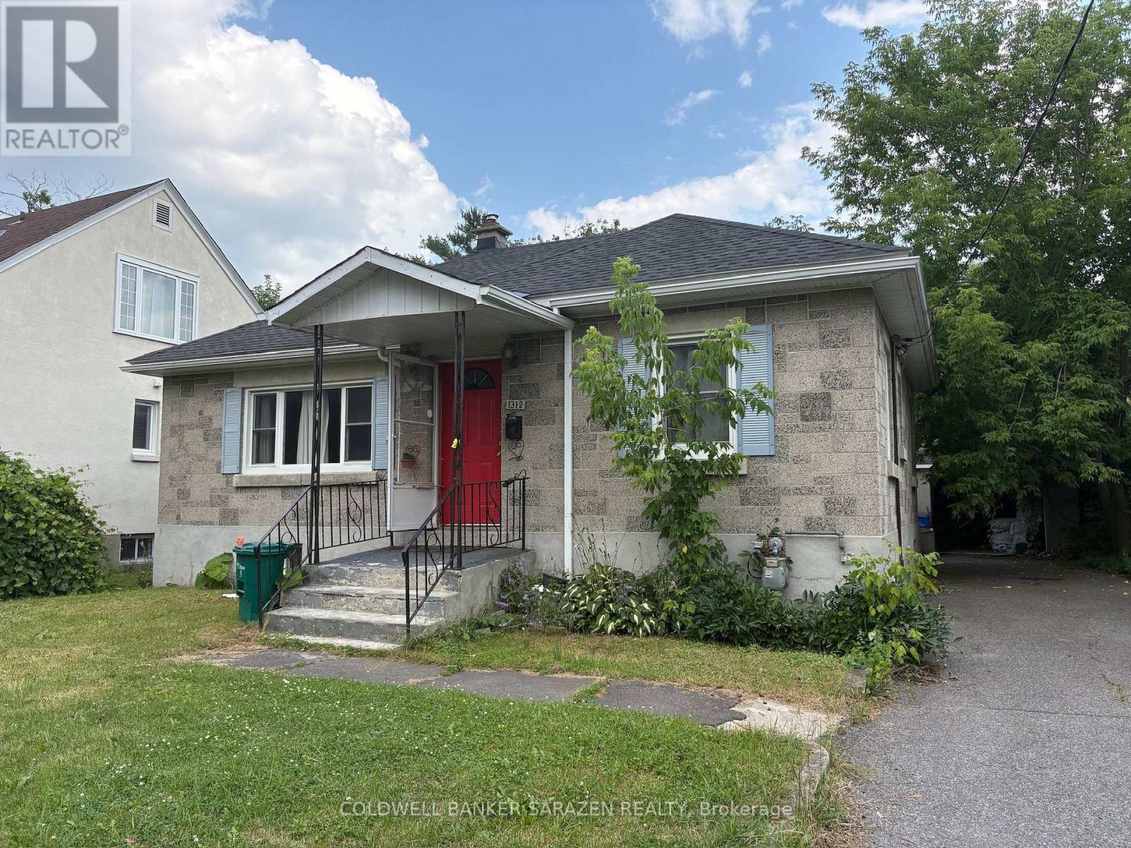 1312 Thames Street, Ottawa, Ontario  K1Z 7N4 - Photo 3 - X13557668