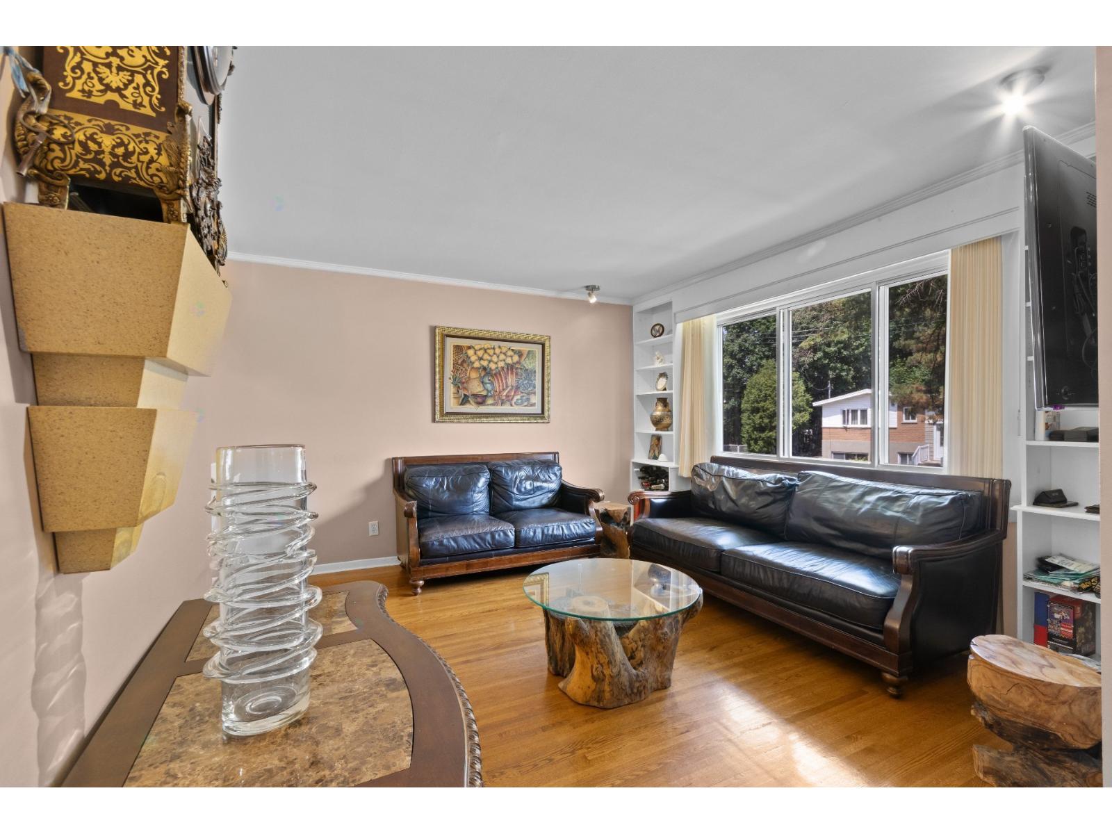 14821 Rue Oakwood Montréal (Pierrefonds-Roxboro) Quebec Canada H9H1X9 4