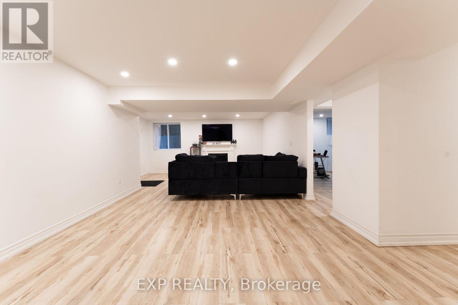 Basement - 12 Pearl Gate Court, Richmond Hill, Ontario  L4B 2P9 - Photo 6 - N13557630