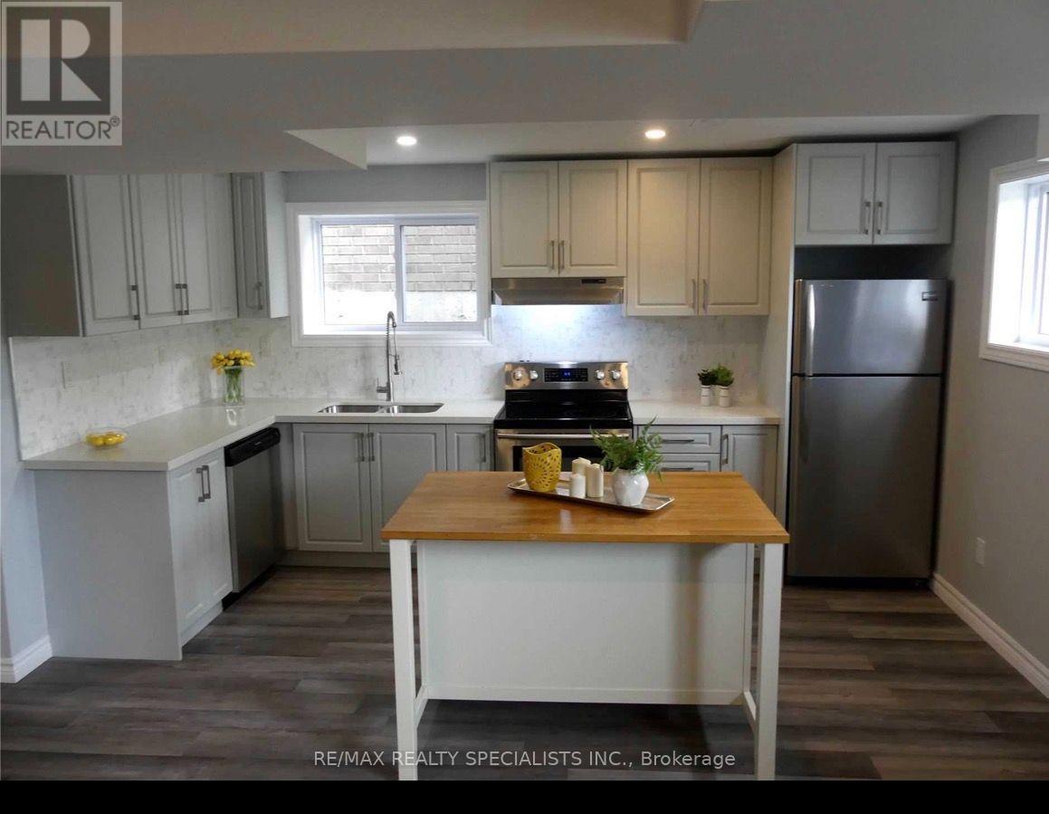 304 Edgehill Drive N, Barrie, Ontario  L4N 9X4 - Photo 5 - S13557440