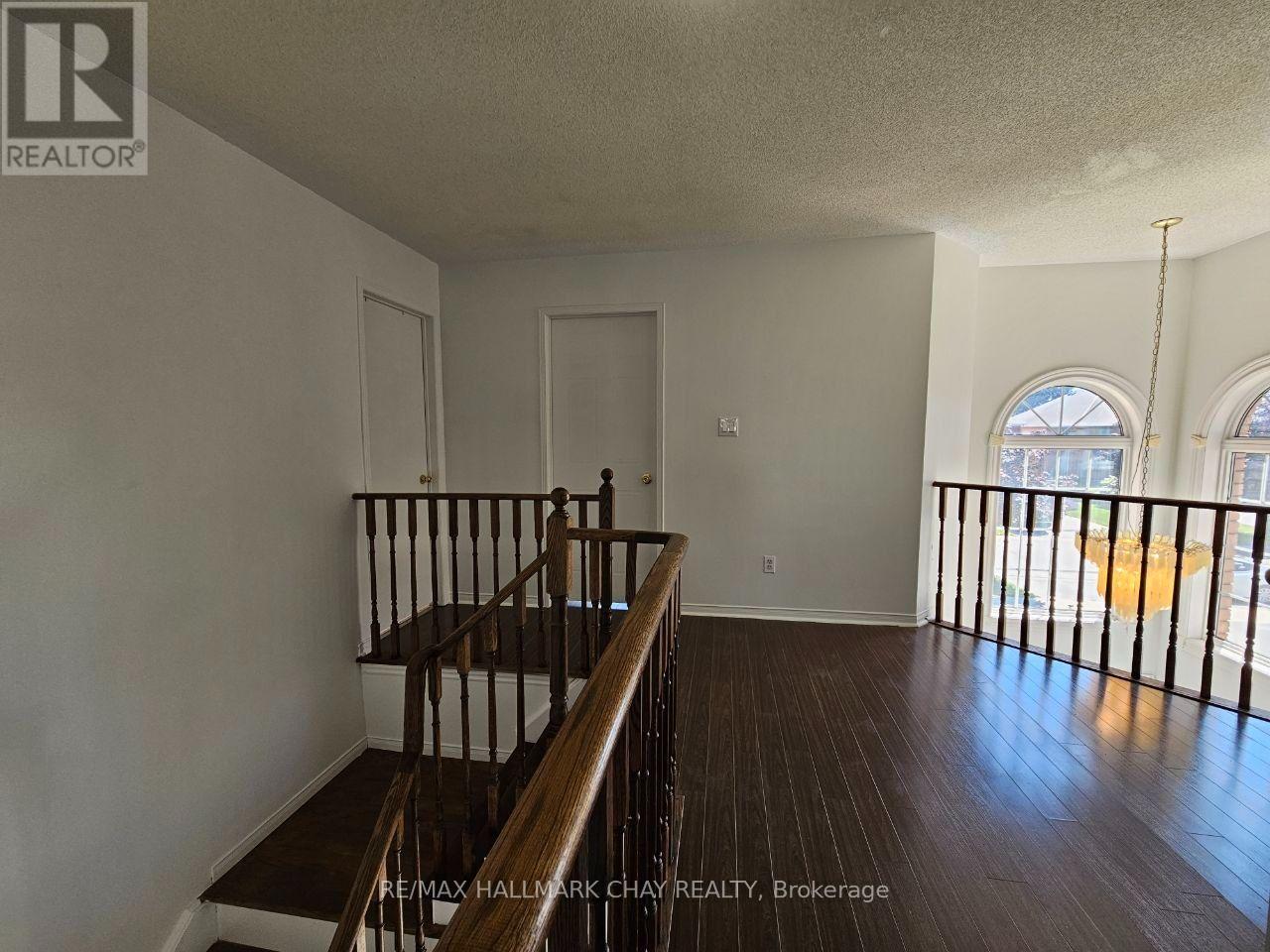 219 Wessenger Drive, Barrie (Holly), Ontario  L4N 8R4 - Photo 17 - S13557684