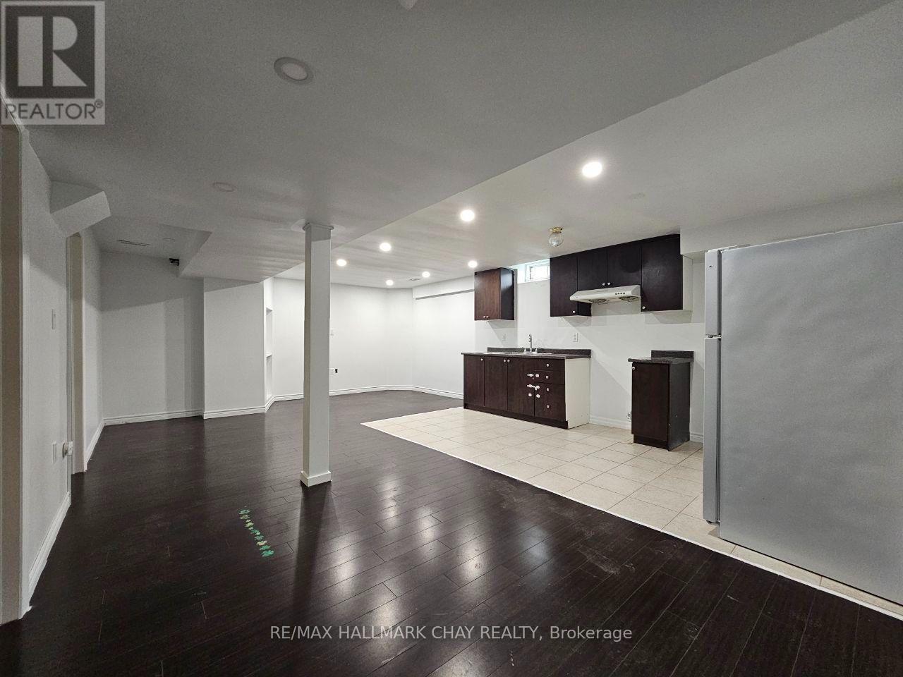 219 Wessenger Drive, Barrie (Holly), Ontario  L4N 8R4 - Photo 31 - S13557684