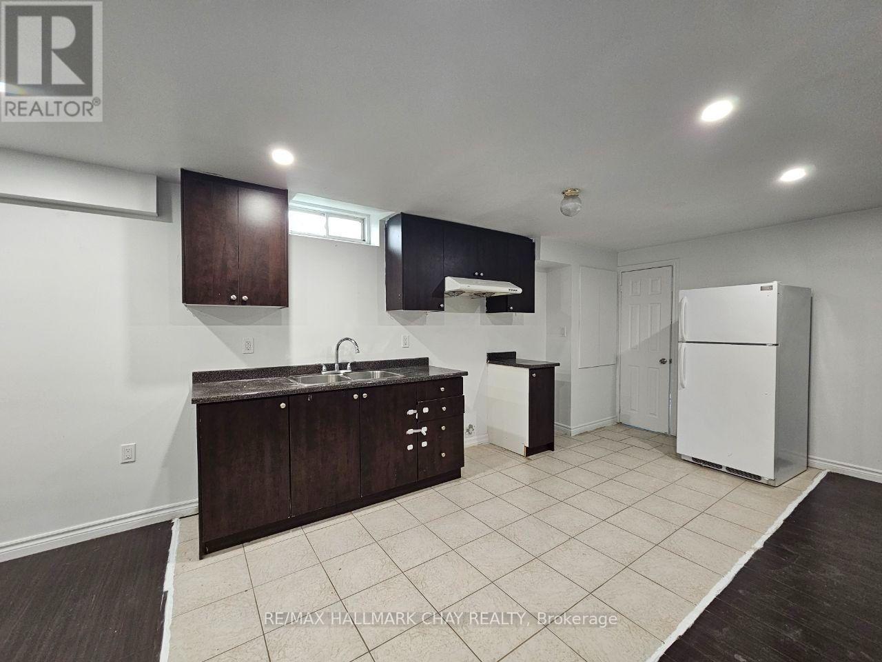 219 Wessenger Drive, Barrie (Holly), Ontario  L4N 8R4 - Photo 32 - S13557684