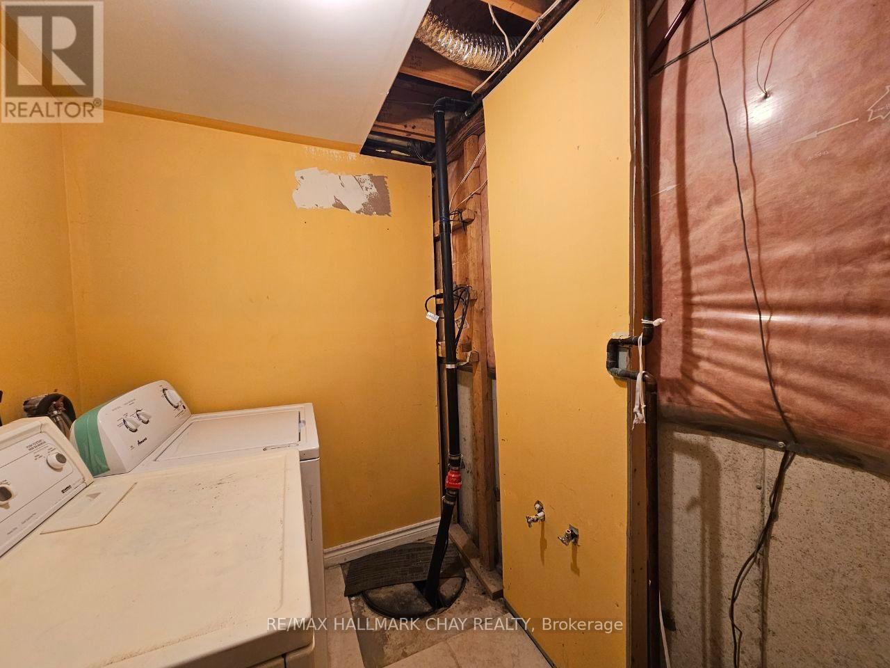 219 Wessenger Drive, Barrie (Holly), Ontario  L4N 8R4 - Photo 35 - S13557684