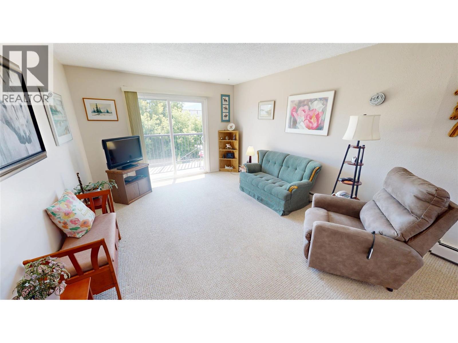 112 17th Avenue S Unit# 407, Cranbrook, British Columbia V1C 3A5 - Photo 2 - 10394545