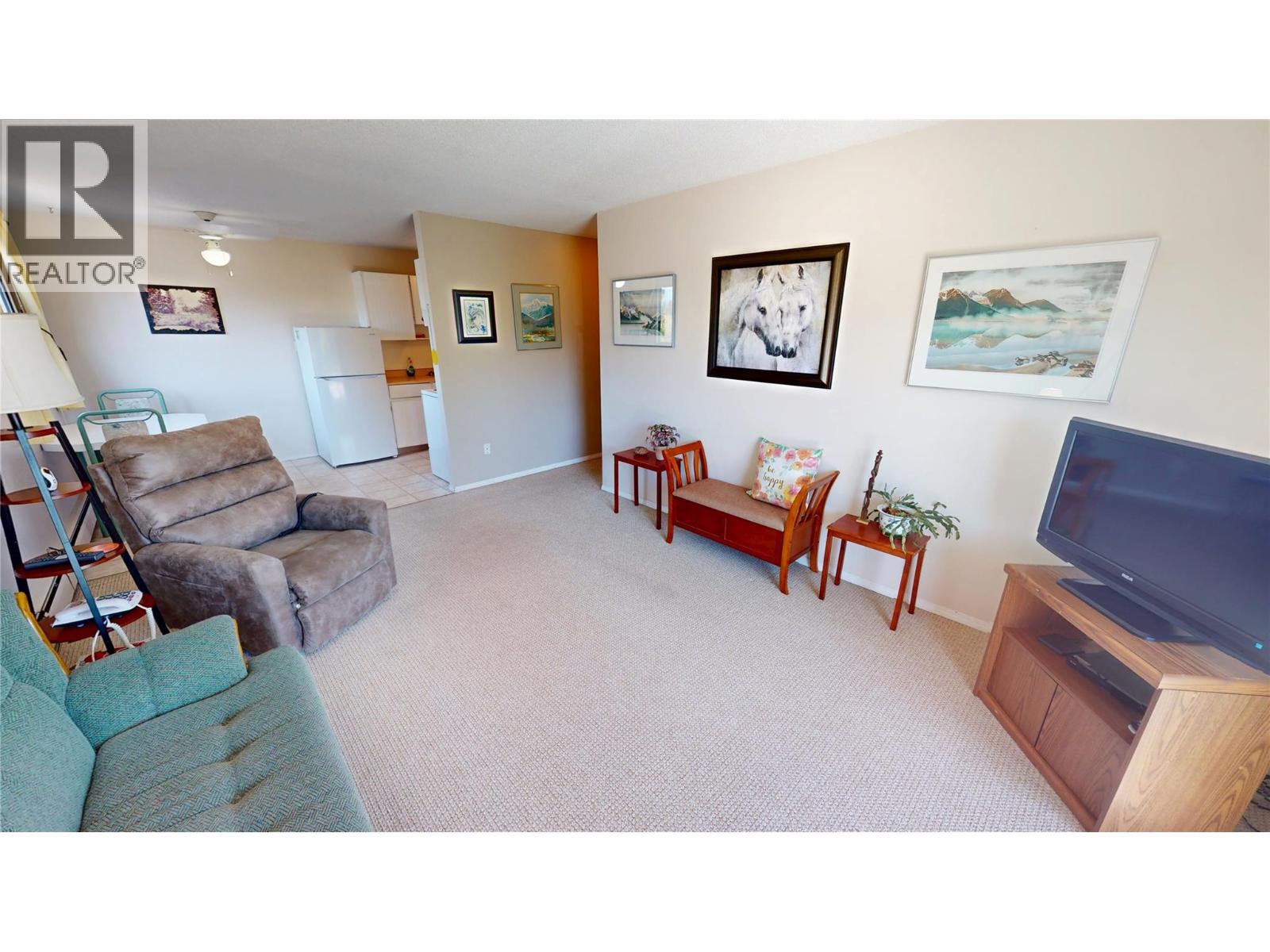112 17th Avenue S Unit# 407, Cranbrook, British Columbia V1C 3A5 - Photo 3 - 10394545