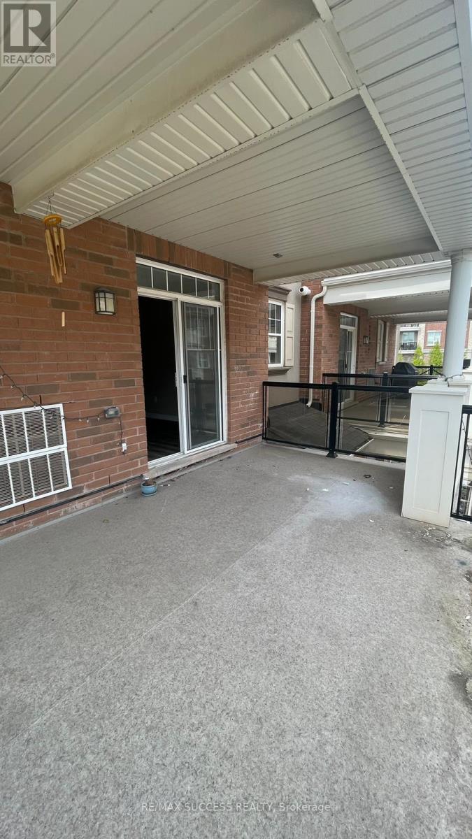 205 - 269 Georgian Dr Drive, Oakville, Ontario  L6H 0L1 - Photo 14 - W13557666